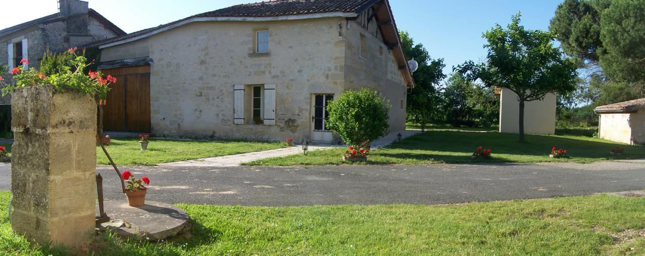 Chateau Laborde Marjolaine Saint-Medard-de-Guizieres Exterior photo
